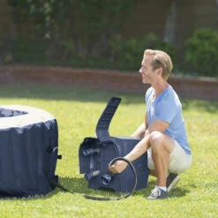 Spa Gonflable 6 Places Bulles Et Leds Blue Navy Intex -ATMOSPHERA Soldes Boutique spa gonflable bulles et leds 6 places blue navy intex 6