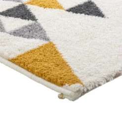 Tapis Triangle 120x170 Ilan Moutarde Atmosphera 6 Tapis Triangle 120x170 Ilan Moutarde Atmosphera -ATMOSPHERA Soldes Boutique tapis triangle 120x170 ilan moutarde atmosphera 2